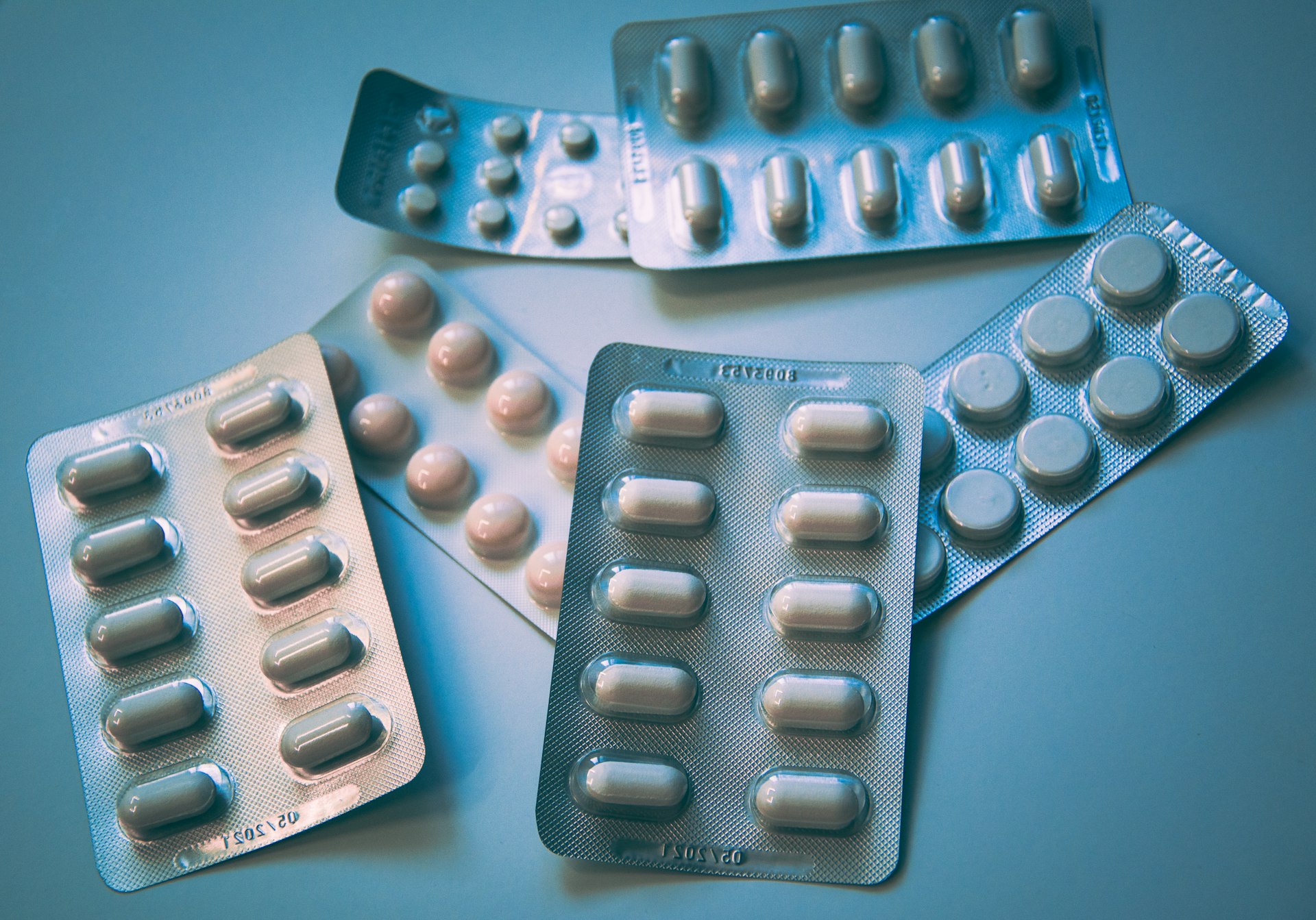 Health and wellness products packaged with serialised lot recordkeeping